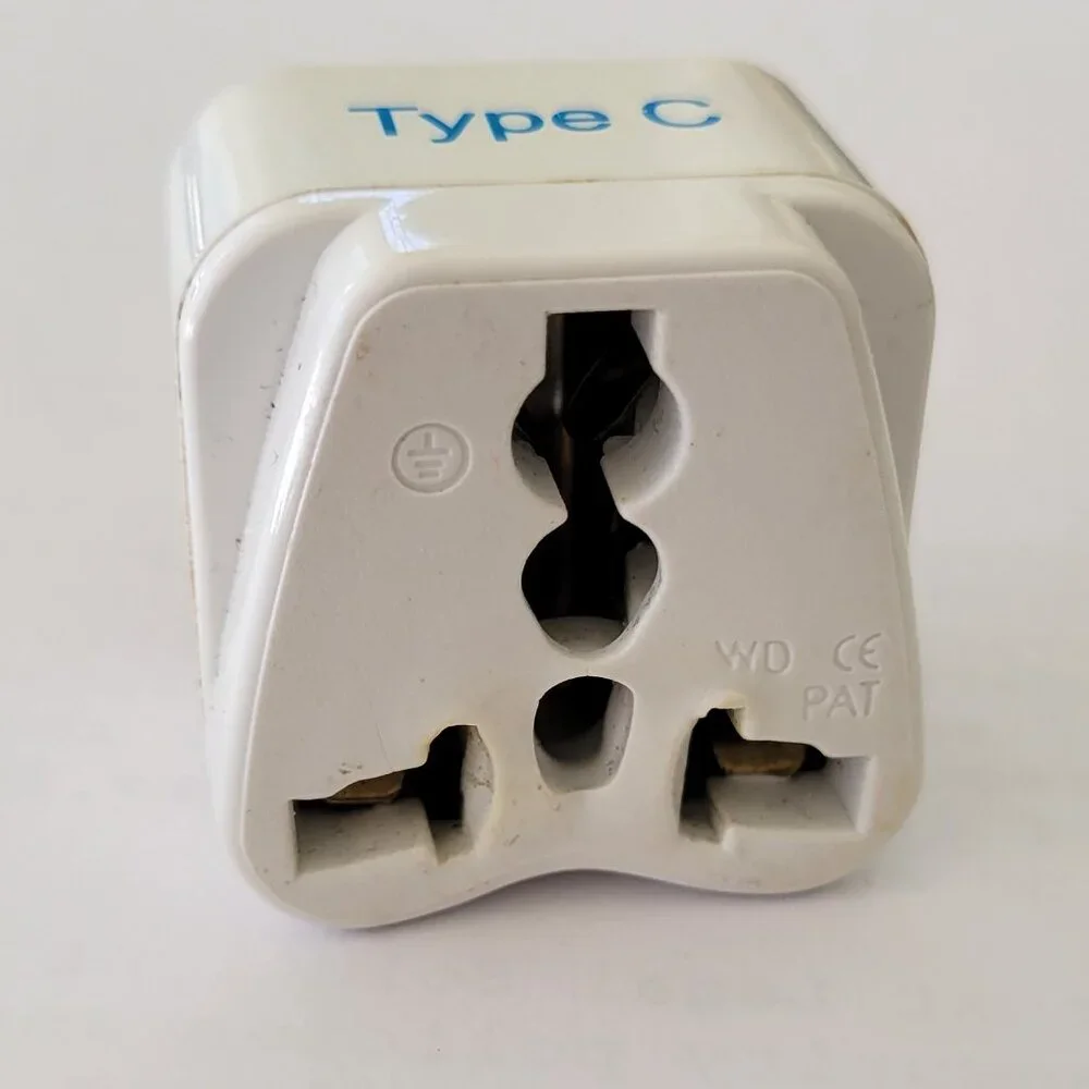 Universal to Type C European Travel Plug Adapter - White - Grounded